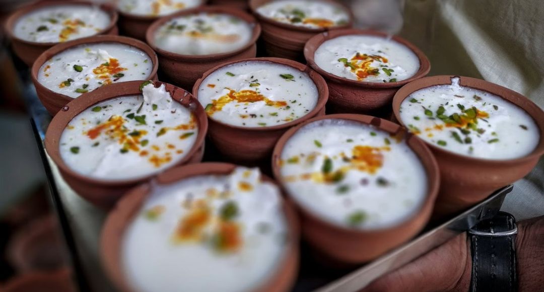 Paan Litchi Lassi Recipe